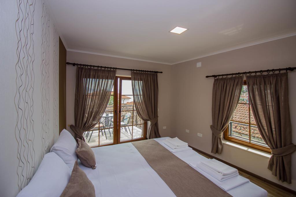 Apartments St Dimitrij โอครีด ภายนอก รูปภาพ