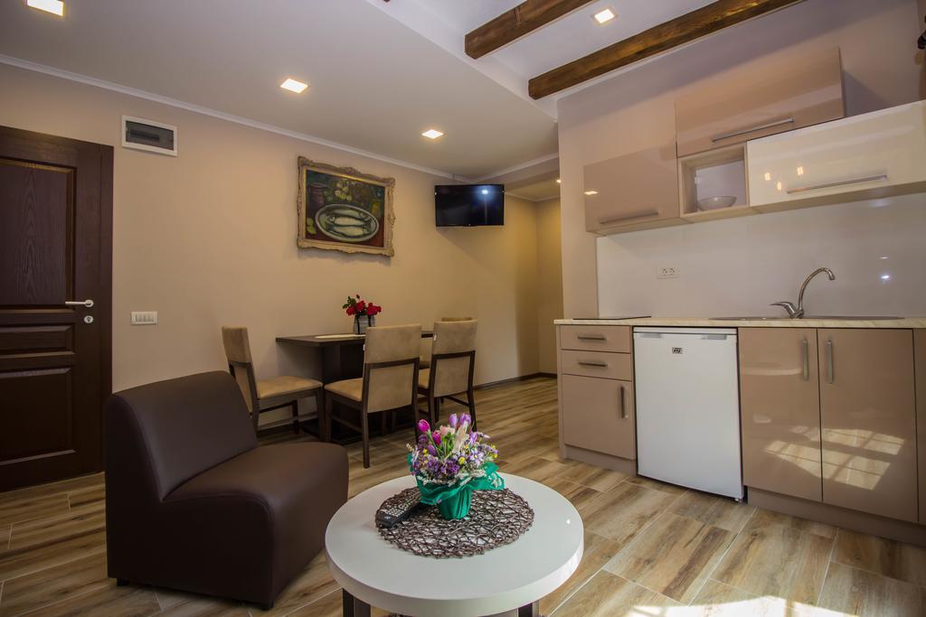 Apartments St Dimitrij โอครีด ภายนอก รูปภาพ