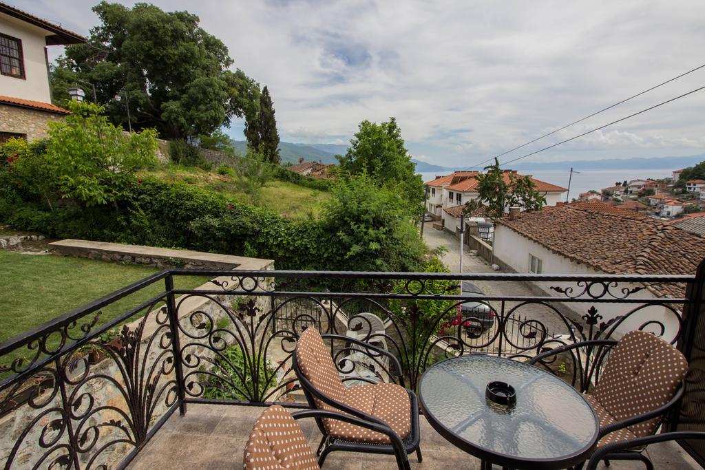 Apartments St Dimitrij โอครีด ภายนอก รูปภาพ
