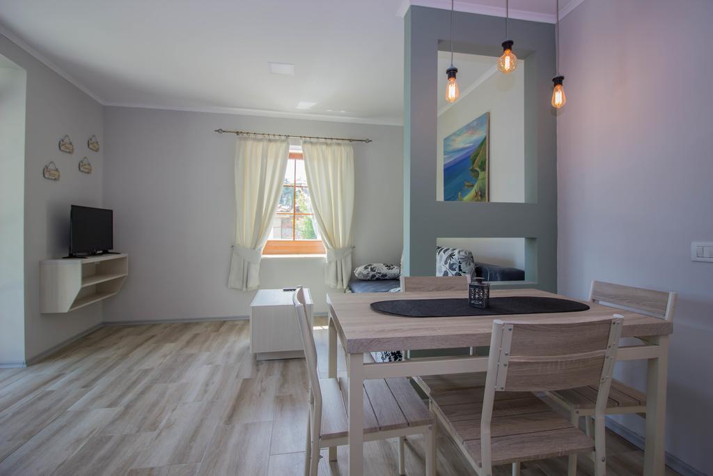 Apartments St Dimitrij โอครีด ภายนอก รูปภาพ
